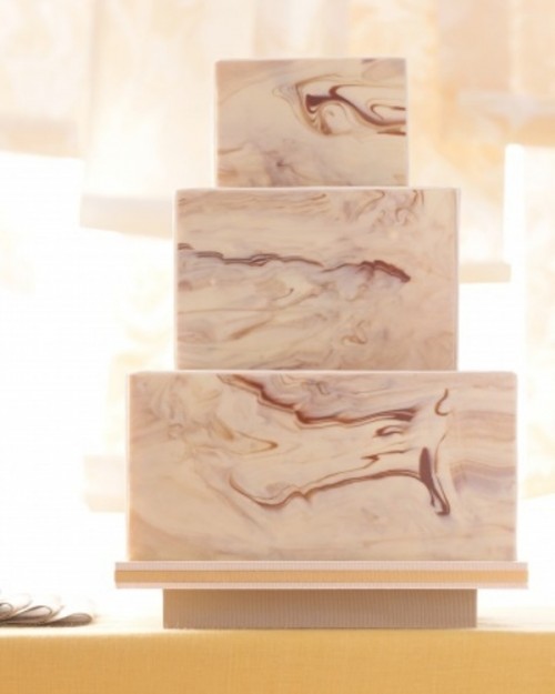 22-marbleized-details-for-your-wedding-look-and-decor-10