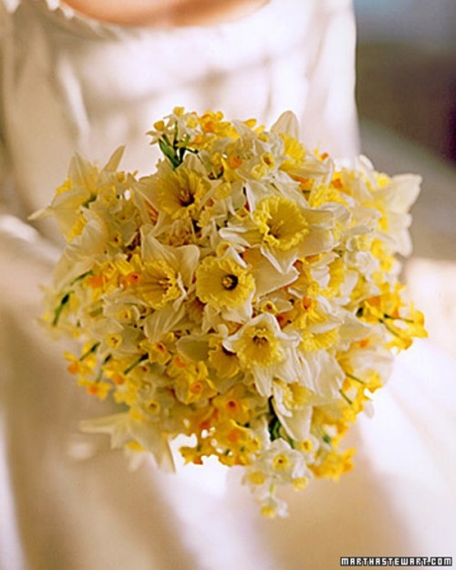 25-yellow-wedding-bouquets-18