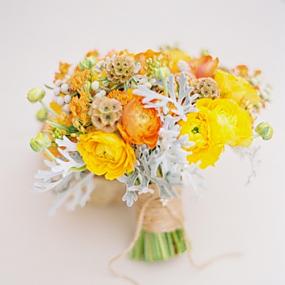 25-yellow-wedding-bouquets-25
