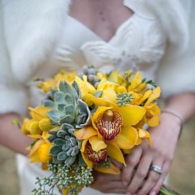 25-yellow-wedding-bouquets-9