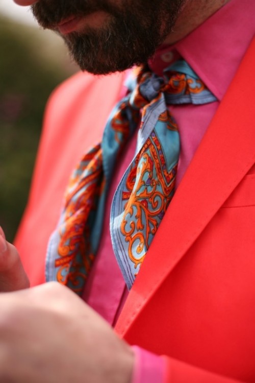 27-bright-and-colorful-grooms-suits-ideas-5
