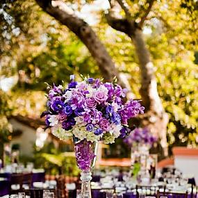 40-glamorous-dark-purple-wedding-inspirational-ideas-15