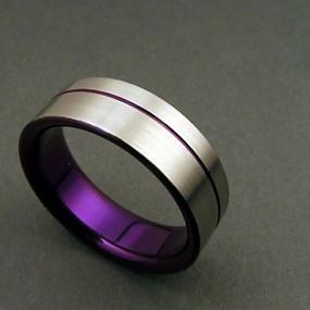 40-glamorous-dark-purple-wedding-inspirational-ideas-35