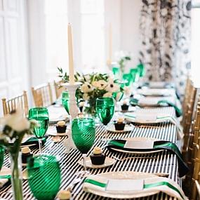 40-trendy-emerald-green-wedding-ideas-26