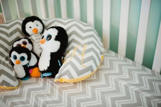 aqua-and-gold-baby-girls-nursery-inspiration10