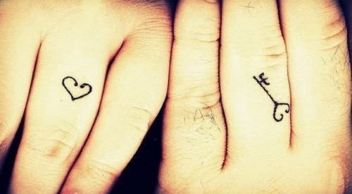 awesome-wedding-ring-tattoos-25