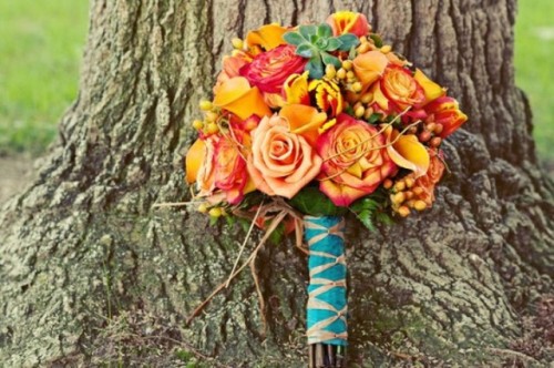 bright-orange-bridal-bouquets-15