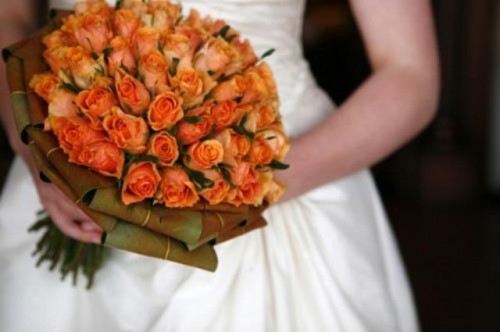 bright-orange-bridal-bouquets-9