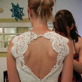 charming-keyhole-back-wedding-dresses41