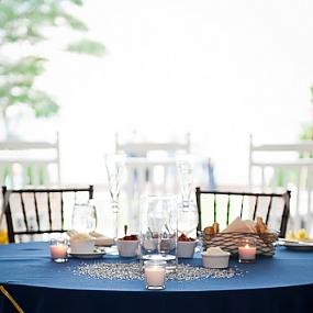 decorating-sweetheart-table9