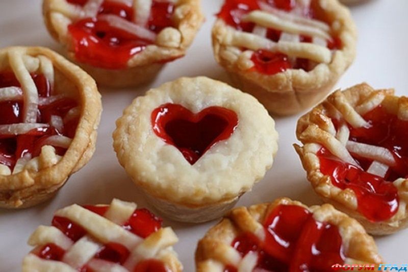delicious-desserts-for-your-winter-wedding-25