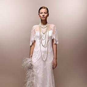 elegant-and-fashionable-wedding-gowns-by-max-chaoul7