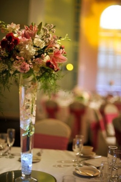 floral-centerpieces-for-spring-weddings-17