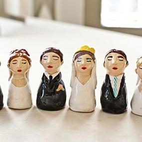 funny-cake-toppers-by-sessi-bee-ceramics-1