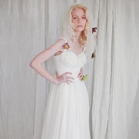 gorgeous-bridal-collection-to-feel-a-fairy-by-kelsey-genna-7