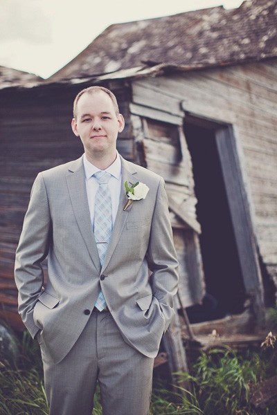 melissa-and-adam-diy-backyard-wedding33