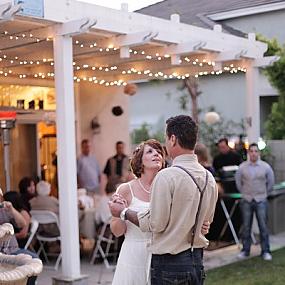 melissa-michaels-coffee-themed-backyard-wedding13