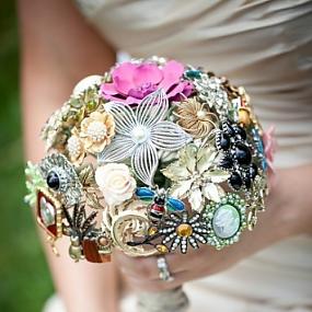 non-traditional-wedding-bouquets18