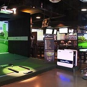 outstanding-new-golf-simulator-by-x-golf-1