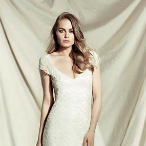 pallas-coutures-stunning-destinne-wedding-dress-collection-15