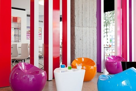 Pantone Hotel в Брюсселе