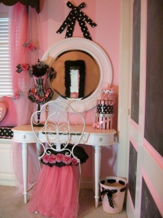 paris-themed-for-girl-room3