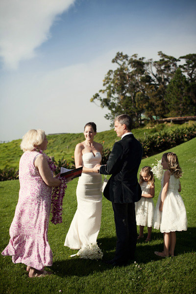 rebecca-and-alecs-hawaiian-elopement-12
