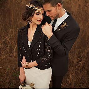 refined-black-and-gold-wedding-inspiration-1