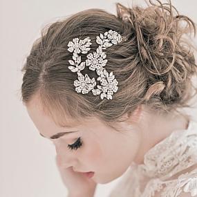 romantic-bridal-accessories-inspired-by-pride-and-prejudice-10