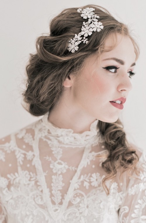romantic-bridal-accessories-inspired-by-pride-and-prejudice-13