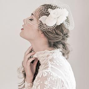 romantic-bridal-accessories-inspired-by-pride-and-prejudice-14