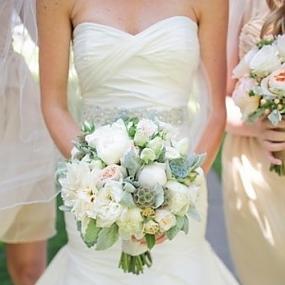 stunning-pastel-wedding-bouquets12