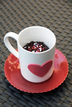 cake-in-a-cup-diy-valentines-02