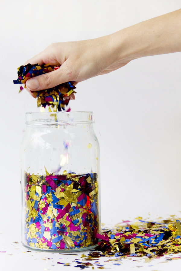 diy-confetti-surprise-jars-4