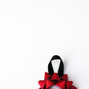 diy-embroidered-christmas-bow-ornamen-10