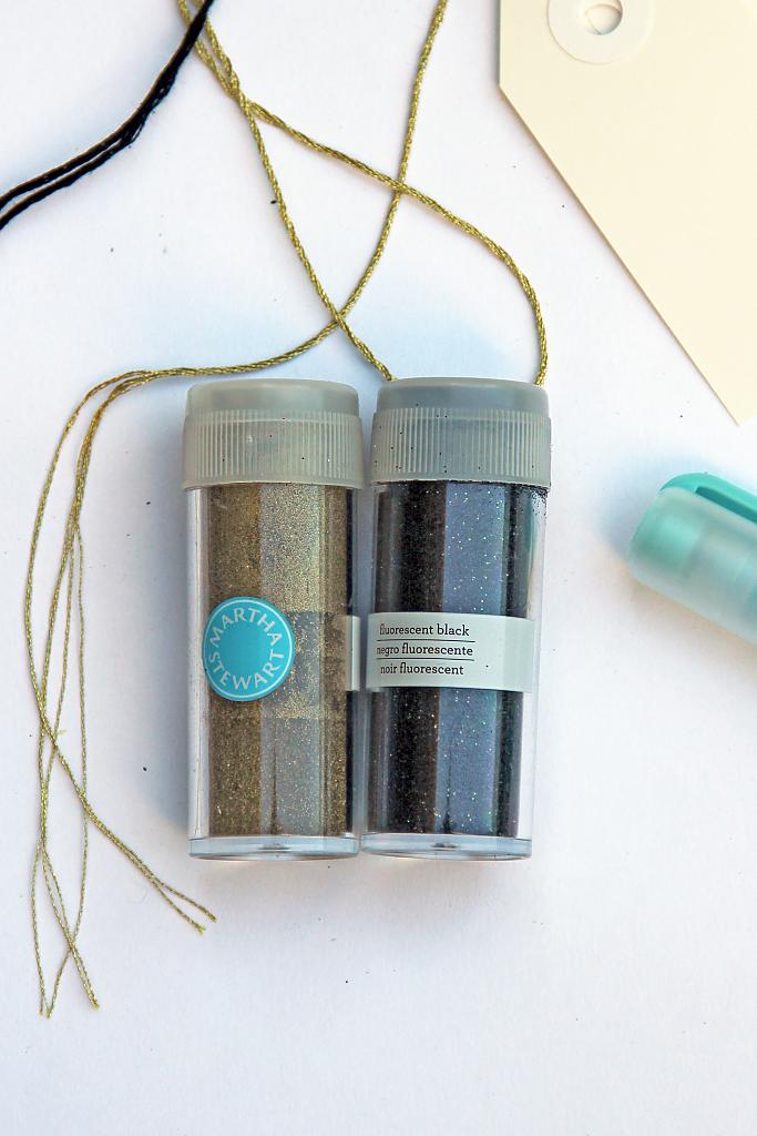 diy-holiday-gift-packaging-with-tap-11
