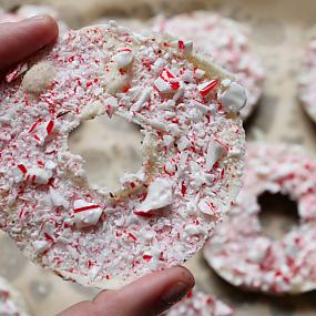 peppermint-bark-wheels-from-corner-blog-3