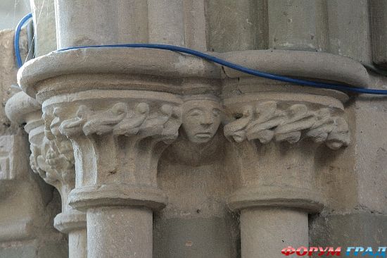 Церковь Св. Марии в деревне Дирхерст/Deerhurst Church