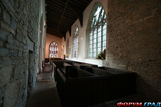 Церковь Св. Марии в деревне Дирхерст/Deerhurst Church