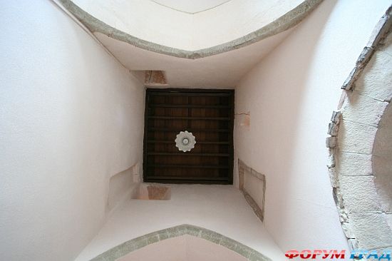 Церковь Св. Марии в деревне Дирхерст/Deerhurst Church