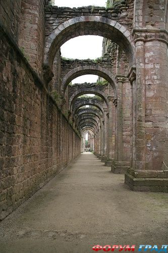 фонтаны аббатство/Fountains Abbey