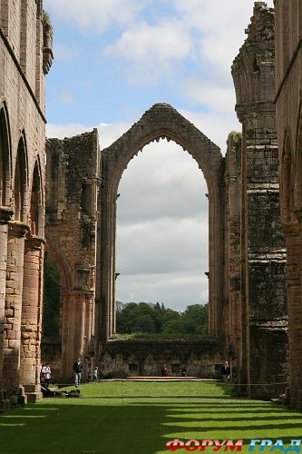 фонтаны аббатство/Fountains Abbey