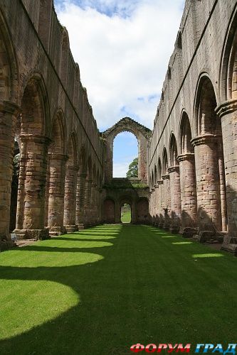 фонтаны аббатство/Fountains Abbey