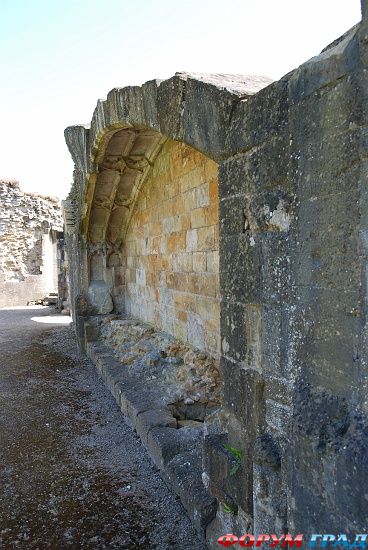 Хейлс Аббатство/Hailes Abbey