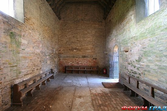 Оддо часовня, Дирхерст/Odda's Chapel, Deerhurst