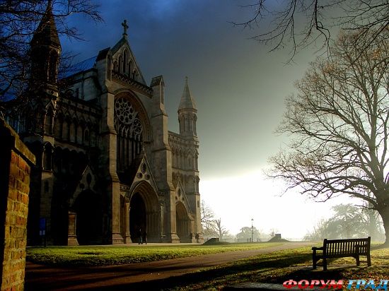 St Albans Cathedral/Сент-Олбанс собор
