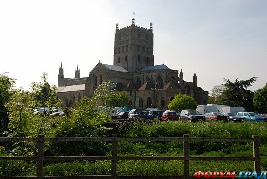 Tewkesbury Abbey/Приходская церковь Св. Марии Девы