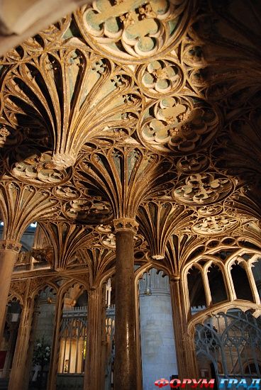 Tewkesbury Abbey/Приходская церковь Св. Марии Девы