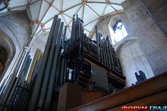 Tewkesbury Abbey/Приходская церковь Св. Марии Девы
