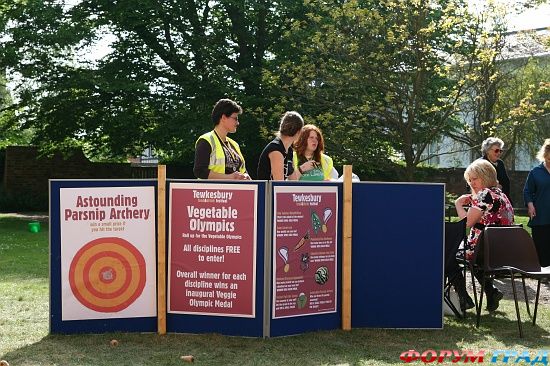 Tewkesbury Abbey/Приходская церковь Св. Марии Девы